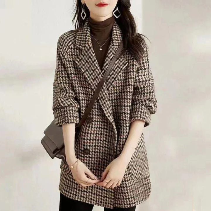 Women’s Coat with Classic Double-Breasted Design