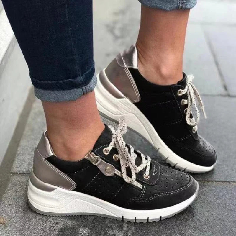 Women's Walking Shoes