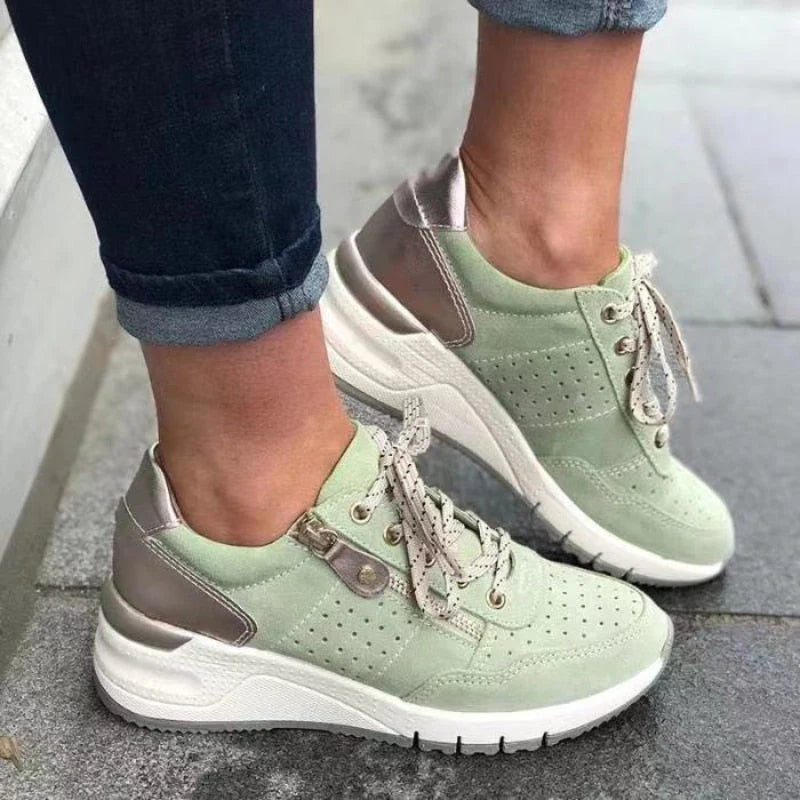 Women's Walking Shoes