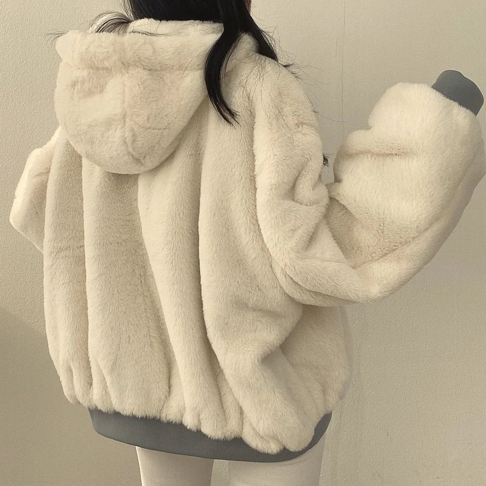 2-in-1 Women's Winter Coat with Hood Versatile Warmth and Style for Cold Weather