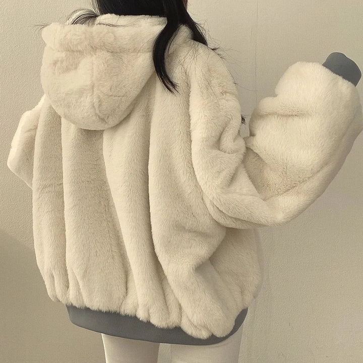 2-in-1 Women's Winter Coat with Hood Versatile Warmth and Style for Cold Weather